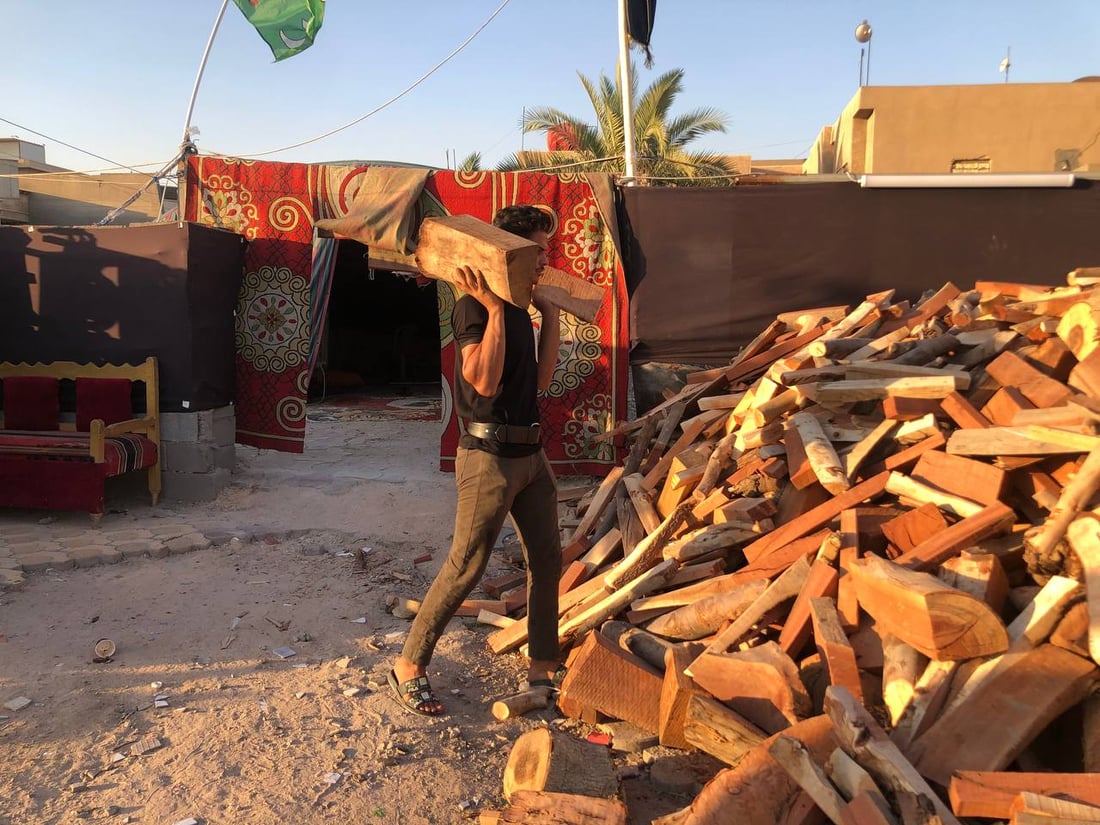 صور من كواليس وليمة عاشوراء في شارع فلسطين: 450 قدر “تمن وقيمة” هذا العام