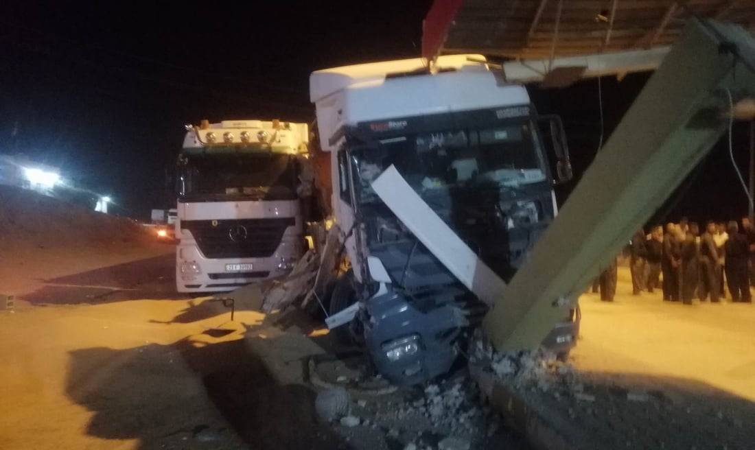 بە دوو بار هێلکە و گەنمەوە خۆیان بەناو بازگەیەکدا کرد