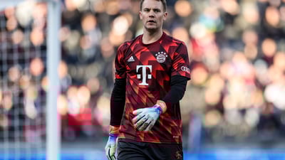 كاپتن نادرێته‌وه‌ مانوێل نۆیه‌ر