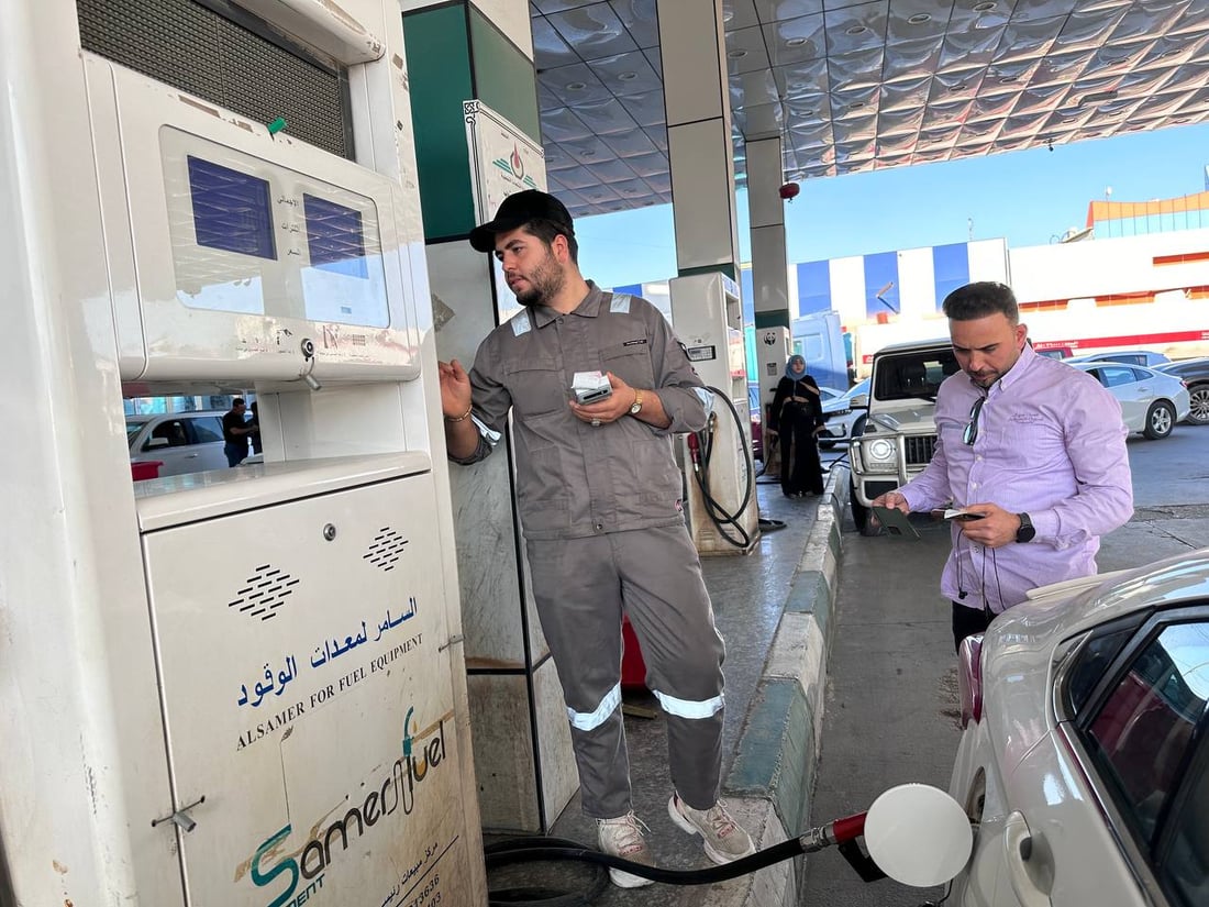 صور: بانزينخانات البصرة ترتبك مع “الدفع الإلكتروني” والبعض لم يحصلوا على بطاقات