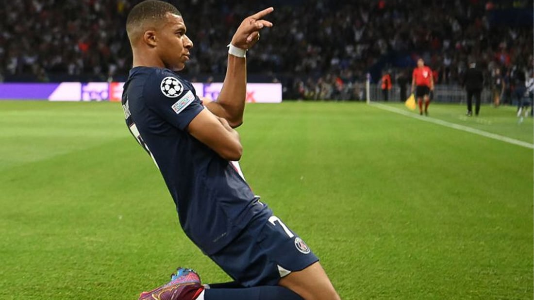 دەنگى پێى ئێمپاپێ زەوى ژێر قاچى رۆدریگۆ دەلەرزێنێت