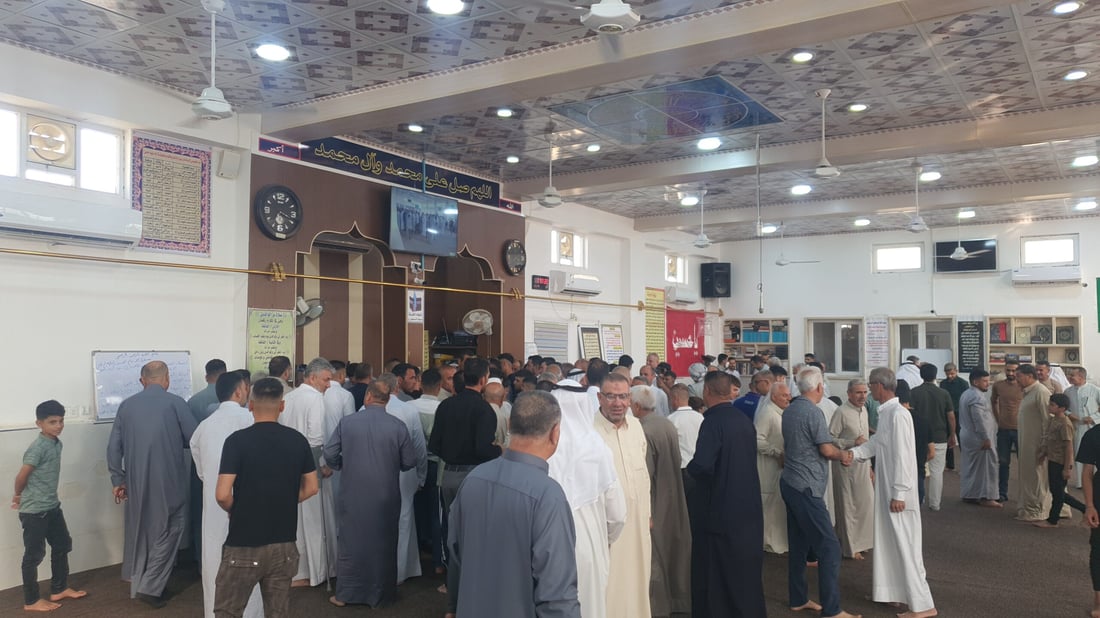 جامع السبطين وسط تلعفر اكتظ بمئات المصلين في صبيحة عيد الأضحى (صور)