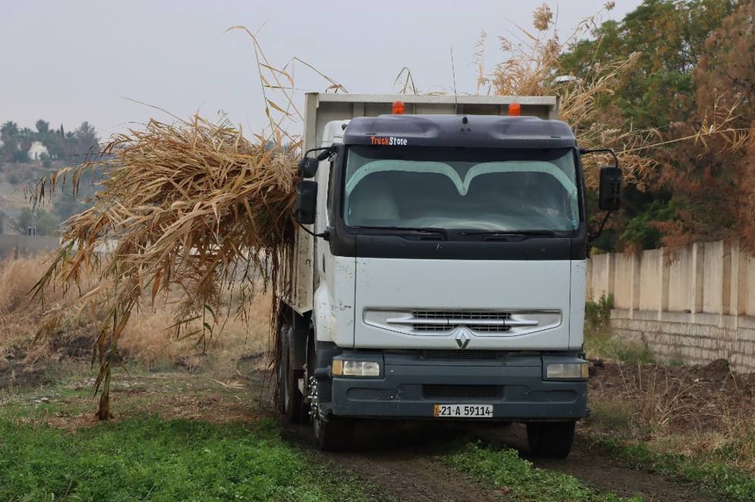 زیاتر 100 گەڵابە پاشماوە لە سەرچاوەی ئاوی بێستانسوور فڕێدرا