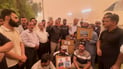 النجف تتحدى الغبار بالمهفة احتجاجاً على الكهرباء.. والوزارة تعلن العجز (فيديو)