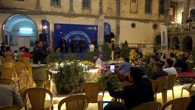 ألحان ومدائح نبوية.. “بيت الطوالب” يجمع ناشطي الإغاثة في الموصل القديمة