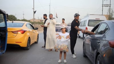 مشهد غير مألوف: شباب القاسم بين السيارات لجمع التبرعات.. والحصيلة مليار دينار!