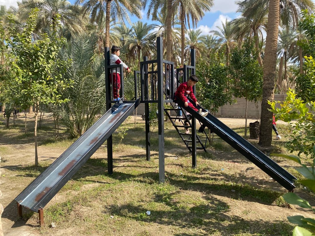 صور: دولاب هوى وسفينة نوح هدية من آل حماشي لعوائل هيت على طول الفرات