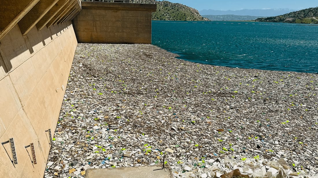 Cleanup operation at Darbandikhan dam concludes after removing 250 tons of waste