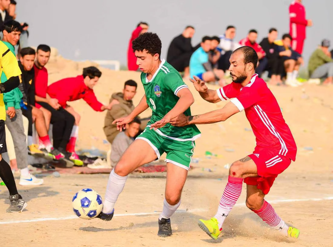Sports photographers in Basra quit in protest over low wages