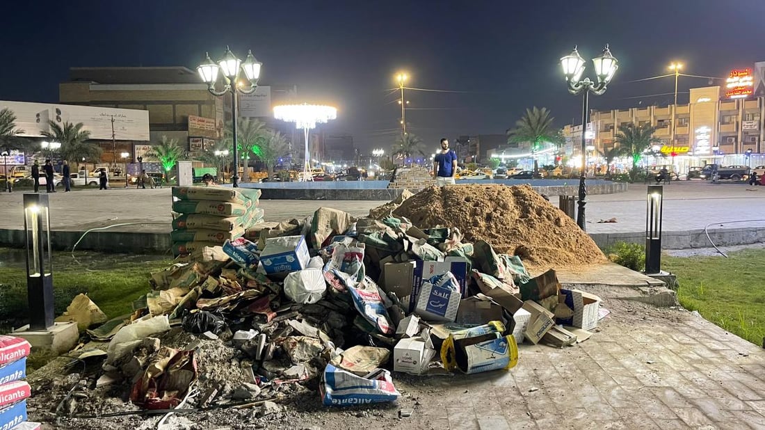 صور من مدينة الصدر: البلدية نصبت “مجسمات فريدة” لكن الإنارة لا تعمل!