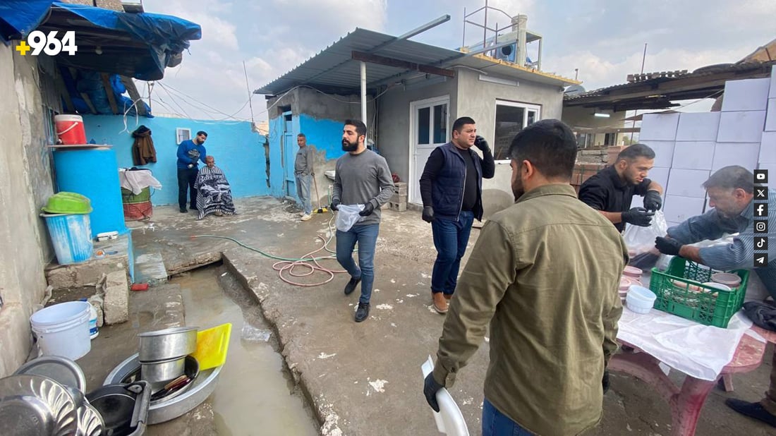 گەنجێکی دهۆک بەخۆڕایی خواردن دەداتە کرێکاران