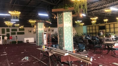 رمتها في القمامة.. قاعات برطلة تتخلص من ألواح الكوبوند والسندوج بنل