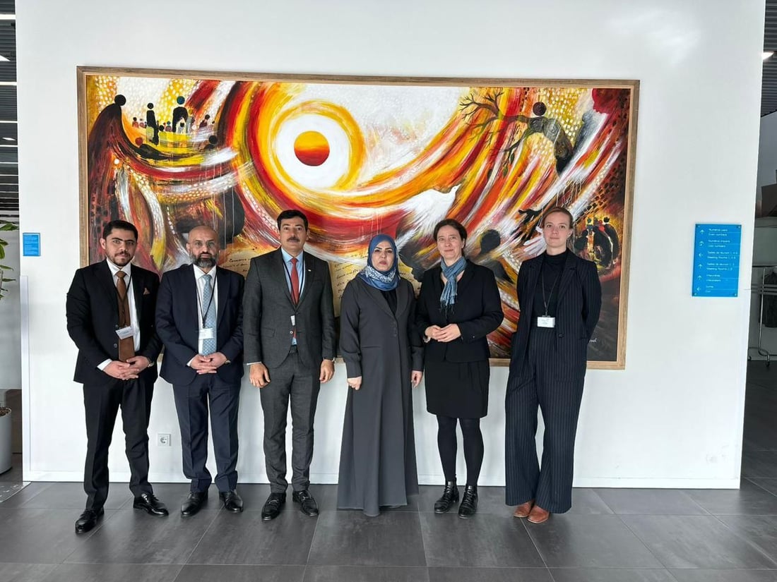 صور: نيسان الزاير في لاهاي لكسب خبرات من المحكمة الدولية