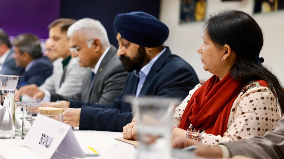 قاسم الأعرجي يتفق مبدئياً مع شركات الهند للمساهمة في إعمار العراق