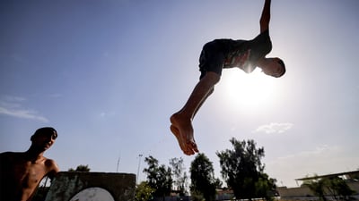 Heat wave to persist across Iraq for up to 10 days, meteorological authority warns