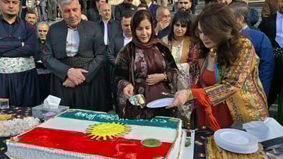 سلێمانی درێژترین ئاڵای هەڵکرد و دەشیەوێت ساڵی داهاتوو ریکۆردی جیهانی بشکێنێت