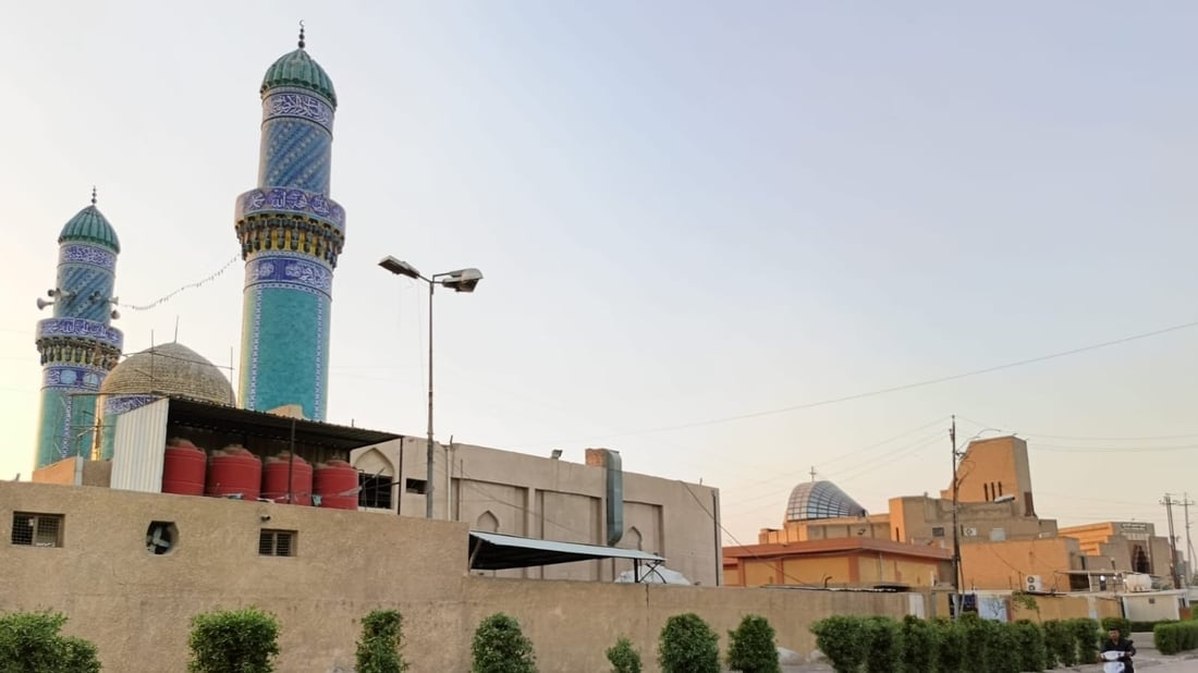 جامع ملاصق لكنيسة في حي المعلمين.. صور من الحياة في “بغداد الحقيقية”