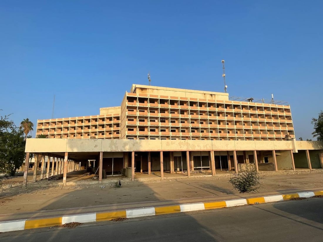 بحيرة الحبانية تستعد للصيف: بيوت للعوائل وترميم الفندق والشاليهات (صور)