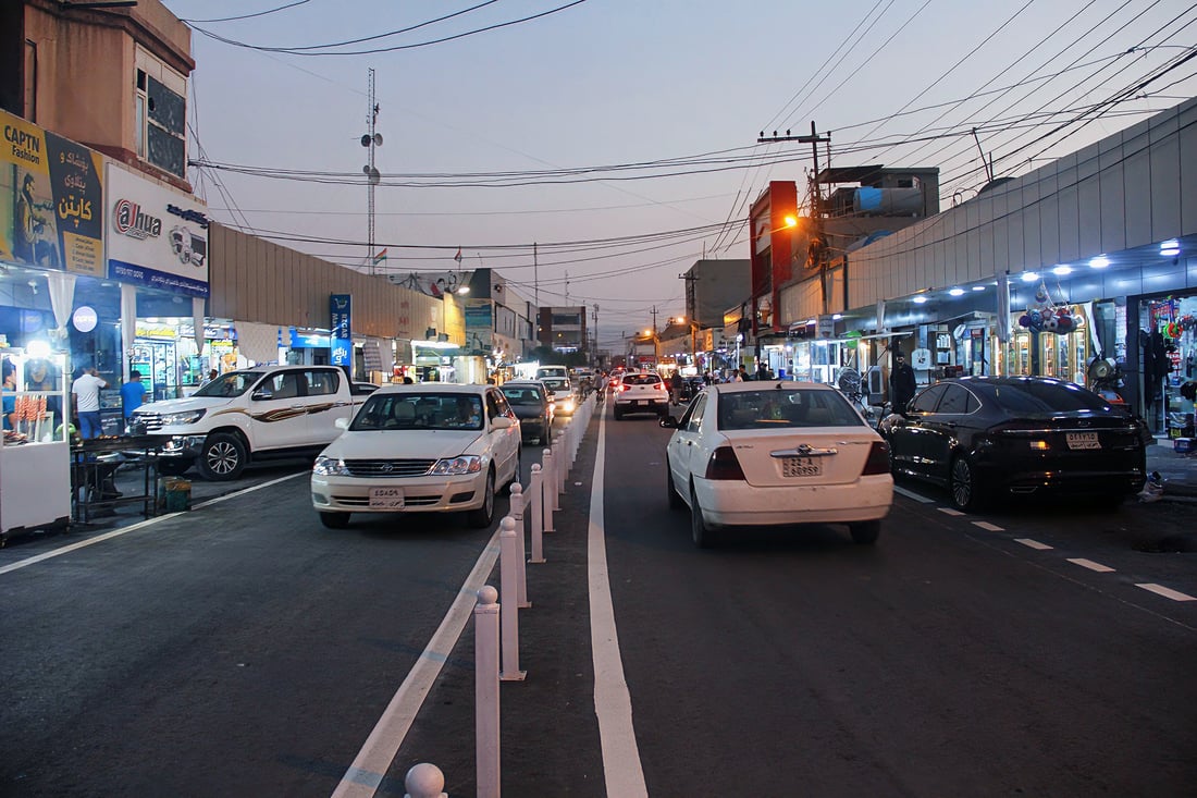 شه‌قامه‌ سەرەکییەکەی ناو بازاڕی چوارقوڕنه‌ ره‌نگ و رووی هاته‌وه‌به‌ر