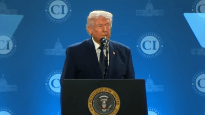 ترامب: الحرب ستكون قصيرة المدى.. هزمنا إيران والاستسلام مسألة وقت