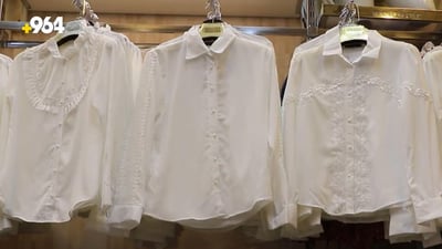 Basra’s residents hit local markets ahead of the new school year