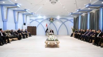 رفقة 5 وزراء.. رئيس الحمهورية يتفقد جامعة الموصل ومنشآت مهمة اخرى (صور)