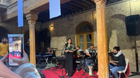 شاهد: فرقة البصرة تغني مصلاوي وبغدادي في ختام برنامج ال...