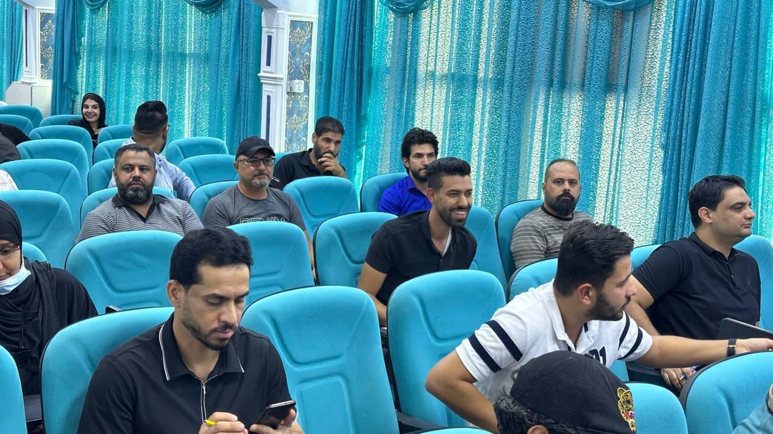 البصرة: نقابة الصحفيين تختبر كفاءة 150 متقدماً.. لجنة من بغداد تشرف على العملية
