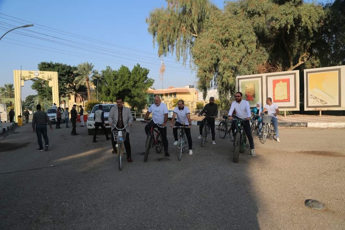 صور: الدراجات الهوائية تنقذ موظفي ديالى من الازدحام.. رياضة وضغط للنفقات
