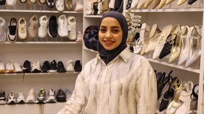 حنين المصرية وحب للعراق.. تجمع سيدات بلد على آخر الموضات (صور)