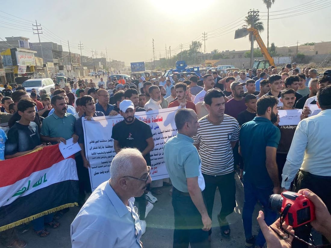 الگاطون تحتج على تلكؤ مشروع مجاري بعقوبة وتسأل نوابها: أين أنتم بعد الانتخابات؟ (صور)