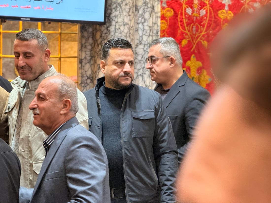 صور: سريان برطلة الأرثوذكس يحيون القداس الإلهي.. شموع وأمنيات للعراق