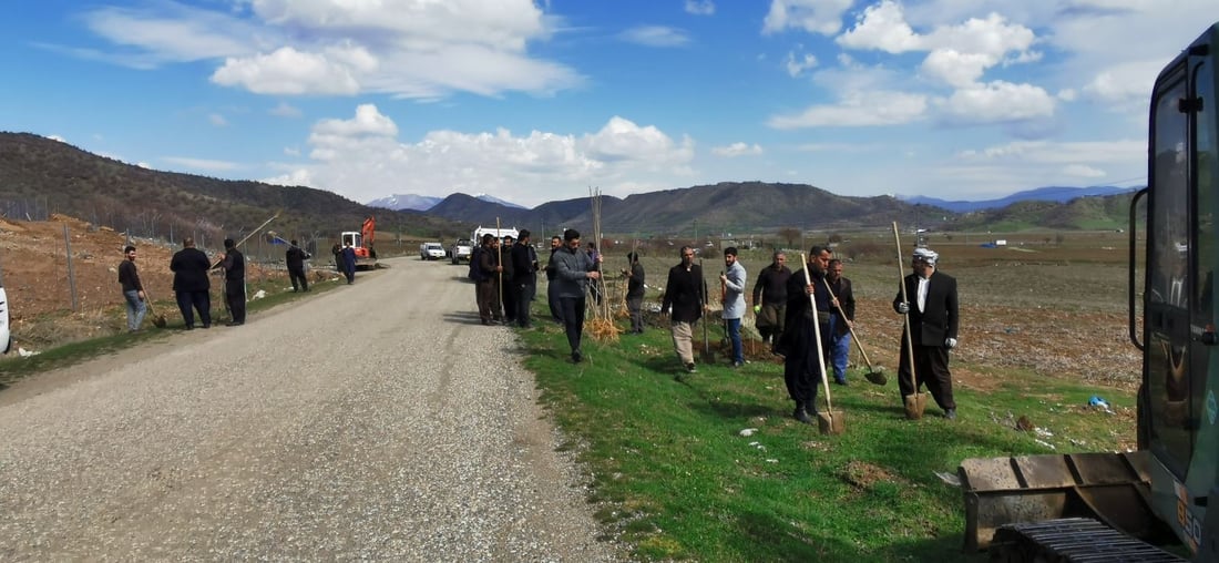 Penjwen residents initiate tree planting campaign