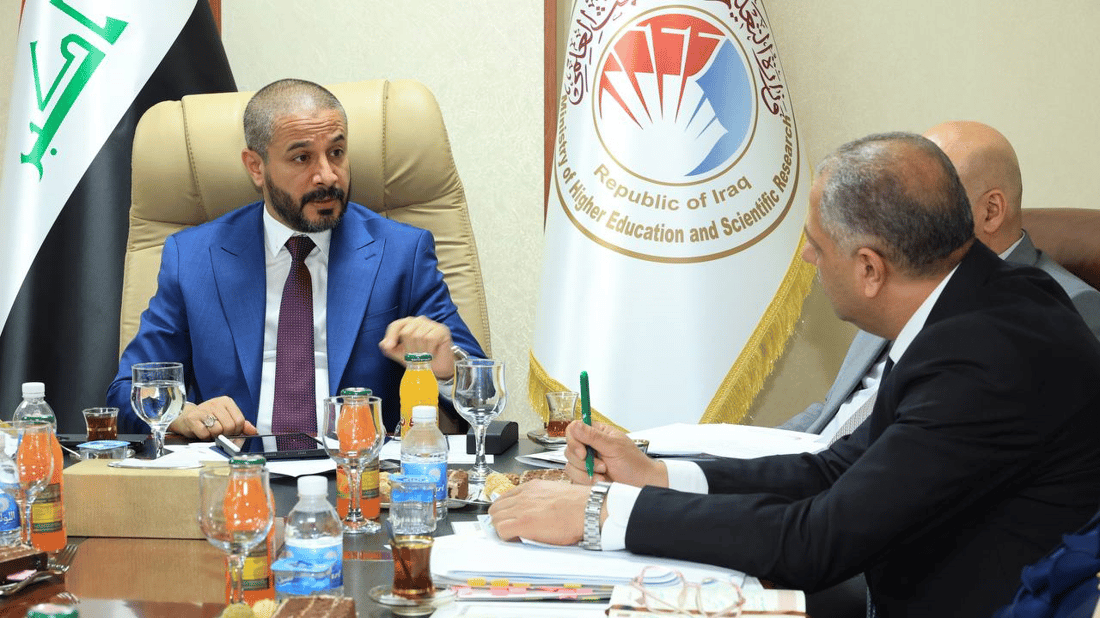 وزير التعليم يوجه بزيادة قبول الطلبة المتميزين في الجامعات