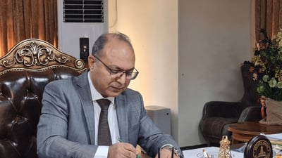 بە 10 ساڵ و 5 ساڵ؛ بەڕێوەبەری پێشووی باج و هاوسەرەکەى زیندانی کران