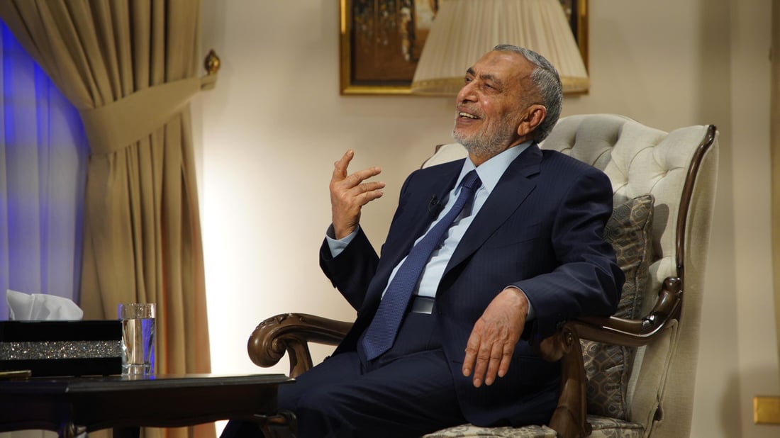 فتوى بتحريم رواتب البرلمانيين لتوقف الجلسات لكن “قلب المشهداني ما ينطيه”