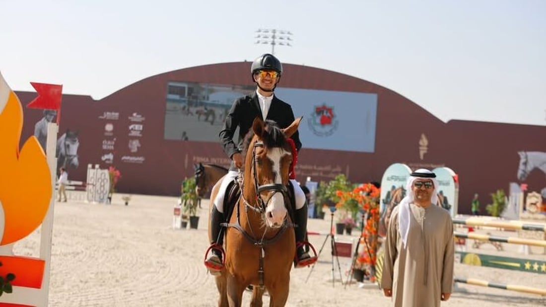 شقيقان عراقيان ينالان المراتب الأولى في منافسة الفروسية بأبو ظبي
