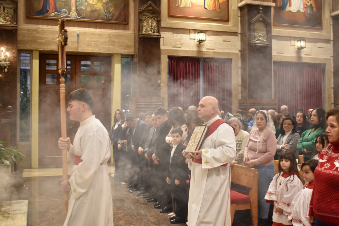 خميس الأسرار.. مشاهد من طقس غسل الأرجل بعد العشاء الأخير