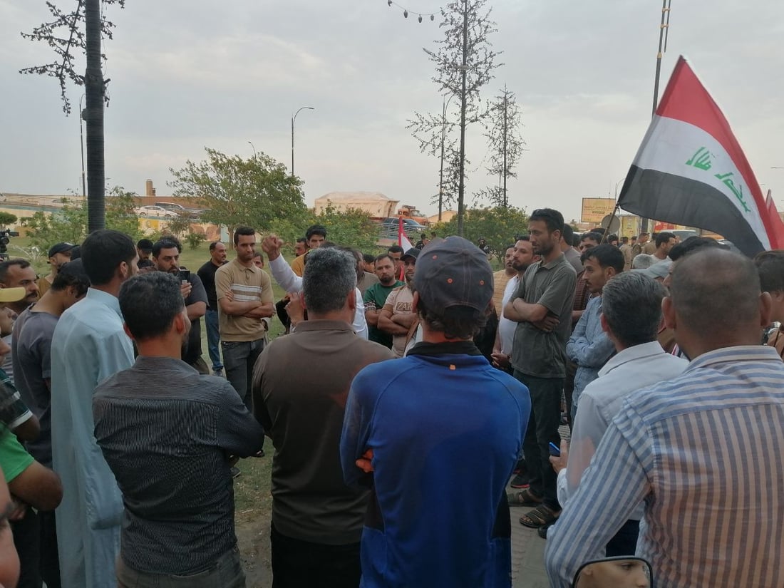 صور: ضرغام ماجد يقود تظاهرة جديدة في الحلة احتجاجاً على تلكؤ العمل بشارع 60