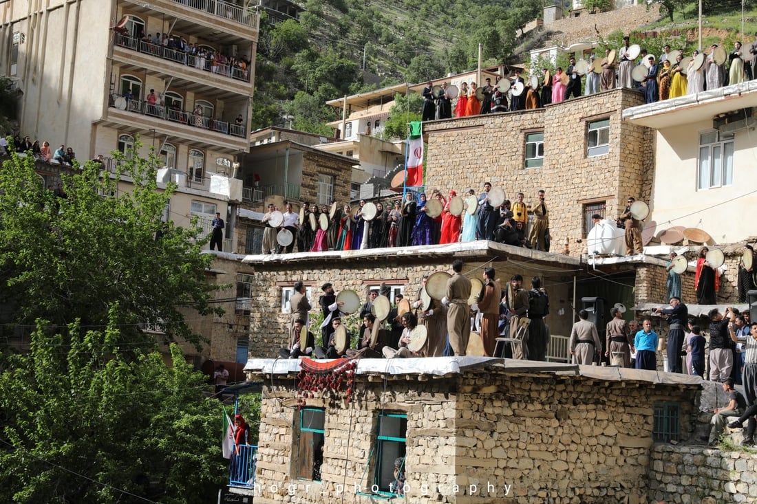 لە شاری پاوەی رۆژهەڵاتی كوردستان سێ رۆژە فێستیڤاڵی دەف و دەهۆڵە و دوو رۆژی دیكەش بەردەوام دەبێت.