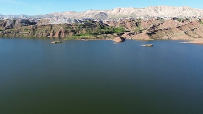 ماسیەکانی بەنداوی دێوانە کرم لە لەشیانە