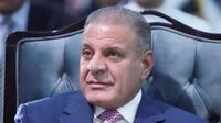 بعد استبعاده من السباق الانتخابي.. أبو مازن يدفع بابنه 