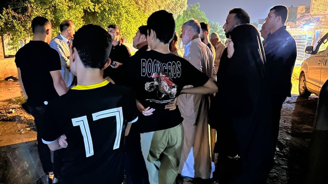 صور: المجاري طفحت قبل أول زخة مطر.. نداء عاجل من أهالي المشتل لأمانة بغداد