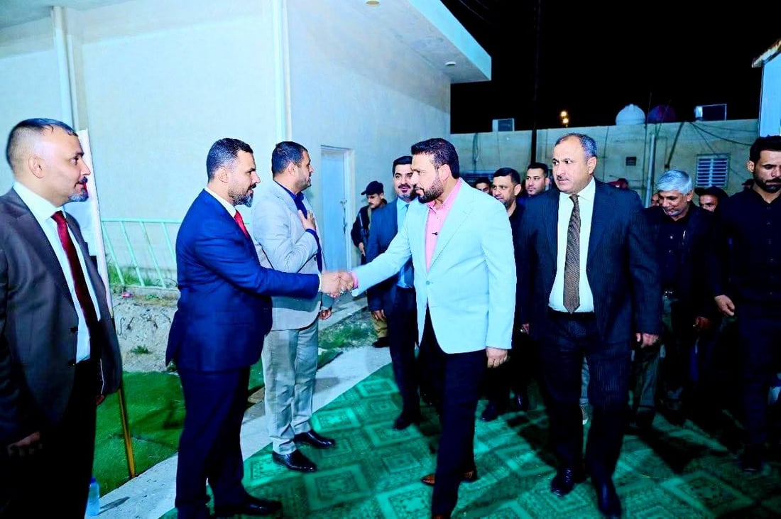 نعاوي أمام محافظ ميسان في افتتاح كلية.. وهوسة من مؤلف “نخبزك خبز العباس”
