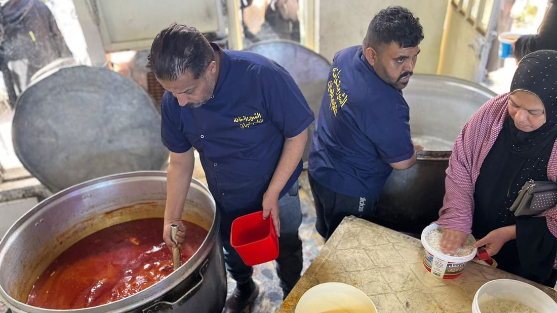 صور من داخل “الشوربة خانة” في الأعظمية وهذه قصتها من الفكرة إلى التوسع والانتشار