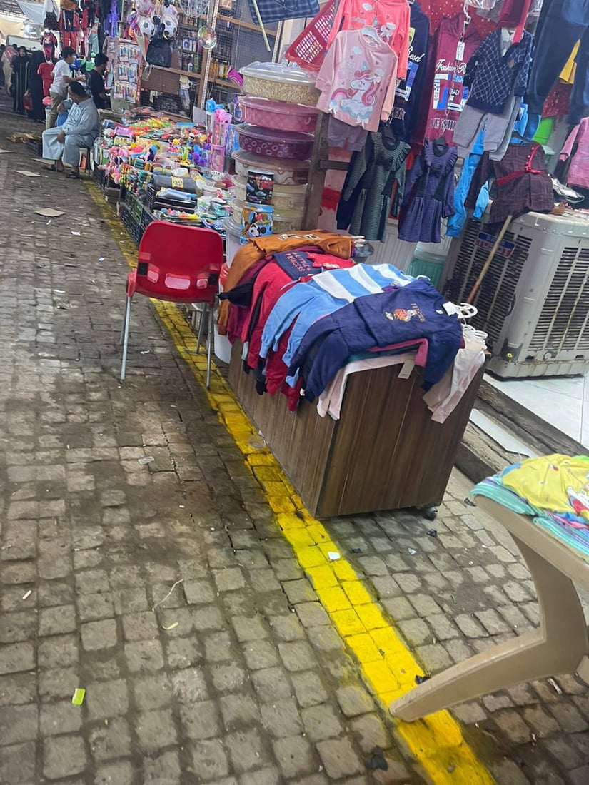 الفلوجة انتهت من ترسيم حدود سوق “النزيزة”.. لا بضائع بعد الخط الأصفر (صور) 