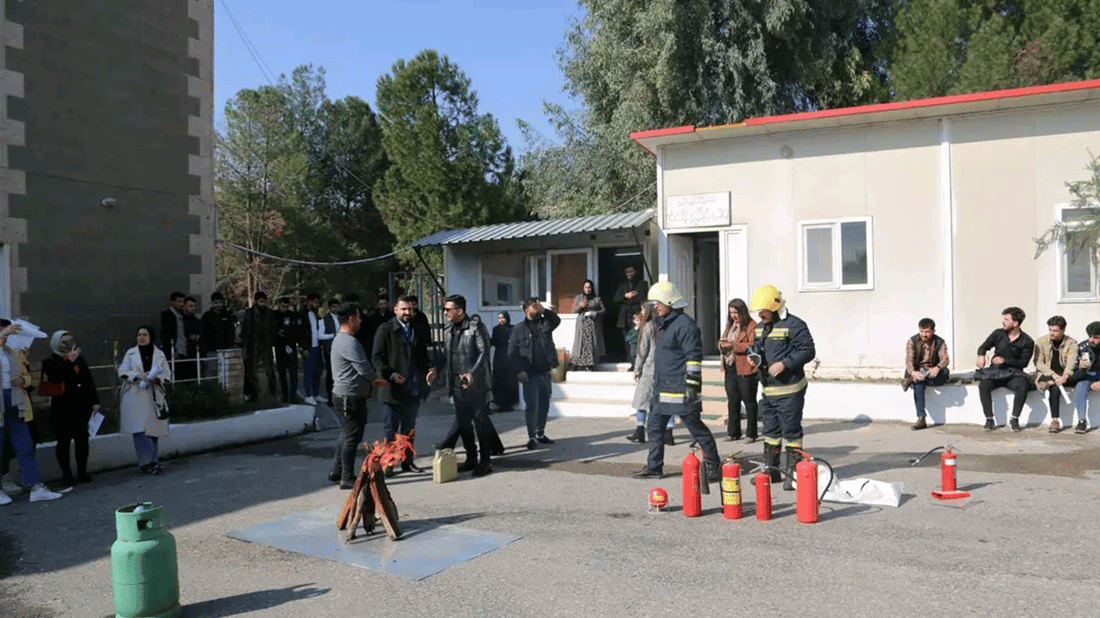 خوێندکاران فێری کۆنتڕۆڵکردنی ئاگرکەوتنەوە دەکرێن