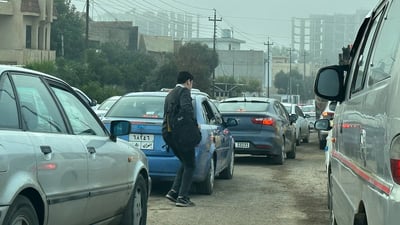 الازدحامات تخنق أيسر الموصل وتعطل الدوام بسبب أعمال التبليط