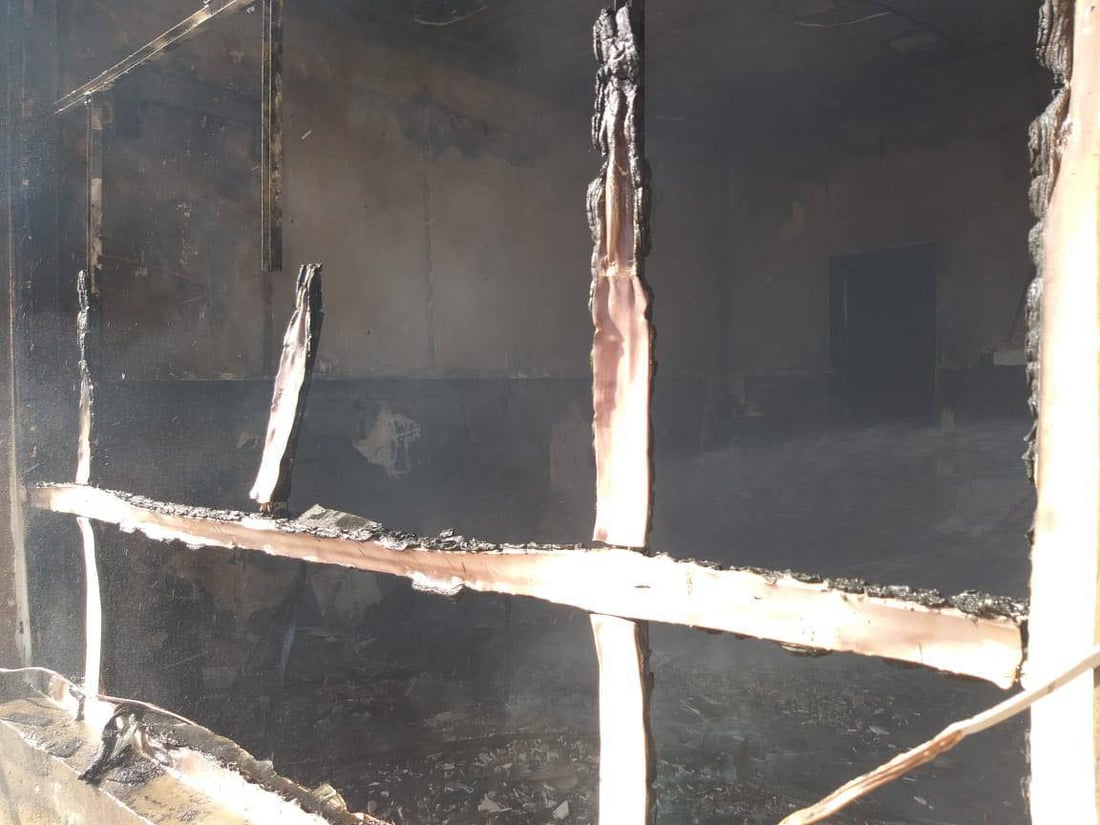 ئاگر ماڵێکی سووتاند