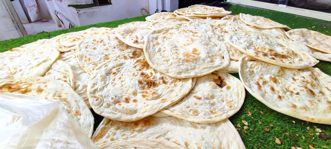 مخابز بعقوبة تقاوم غلاء الطحين برغيف أصغر.. وتقليل أجر الخبازين